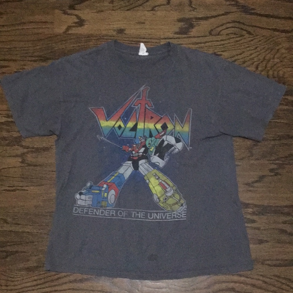 L VOLTRON TEE